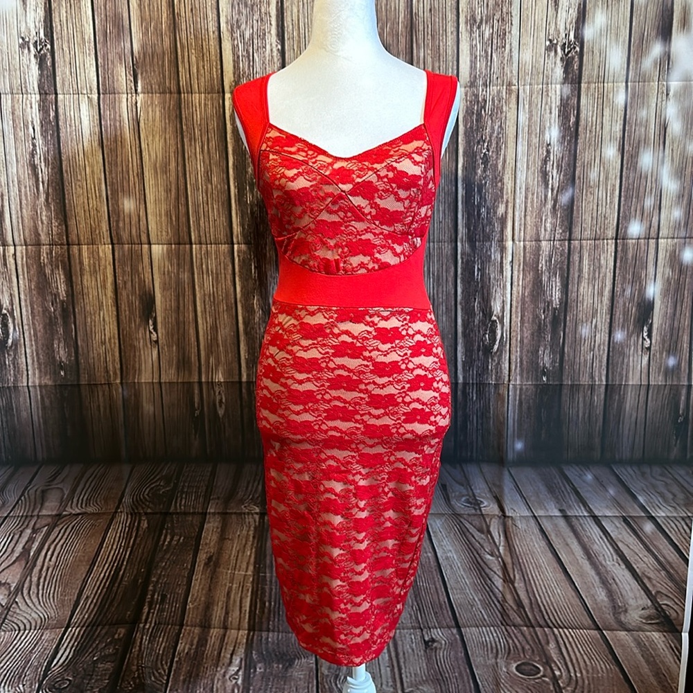 Used lace midi dress